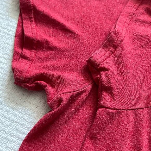 Quiksilver Graphic Tee Medium M Coral Red Short Sleeve Circle Logo - Picture 4 of 7